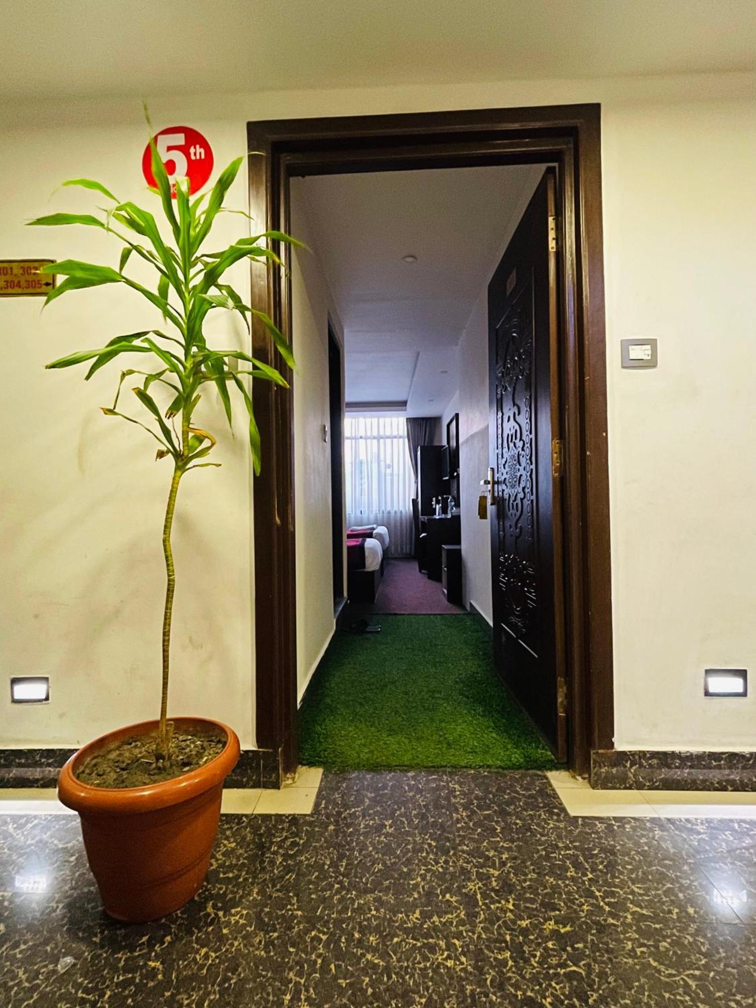 Hotel De Universal Kathmandu Ngoại thất bức ảnh