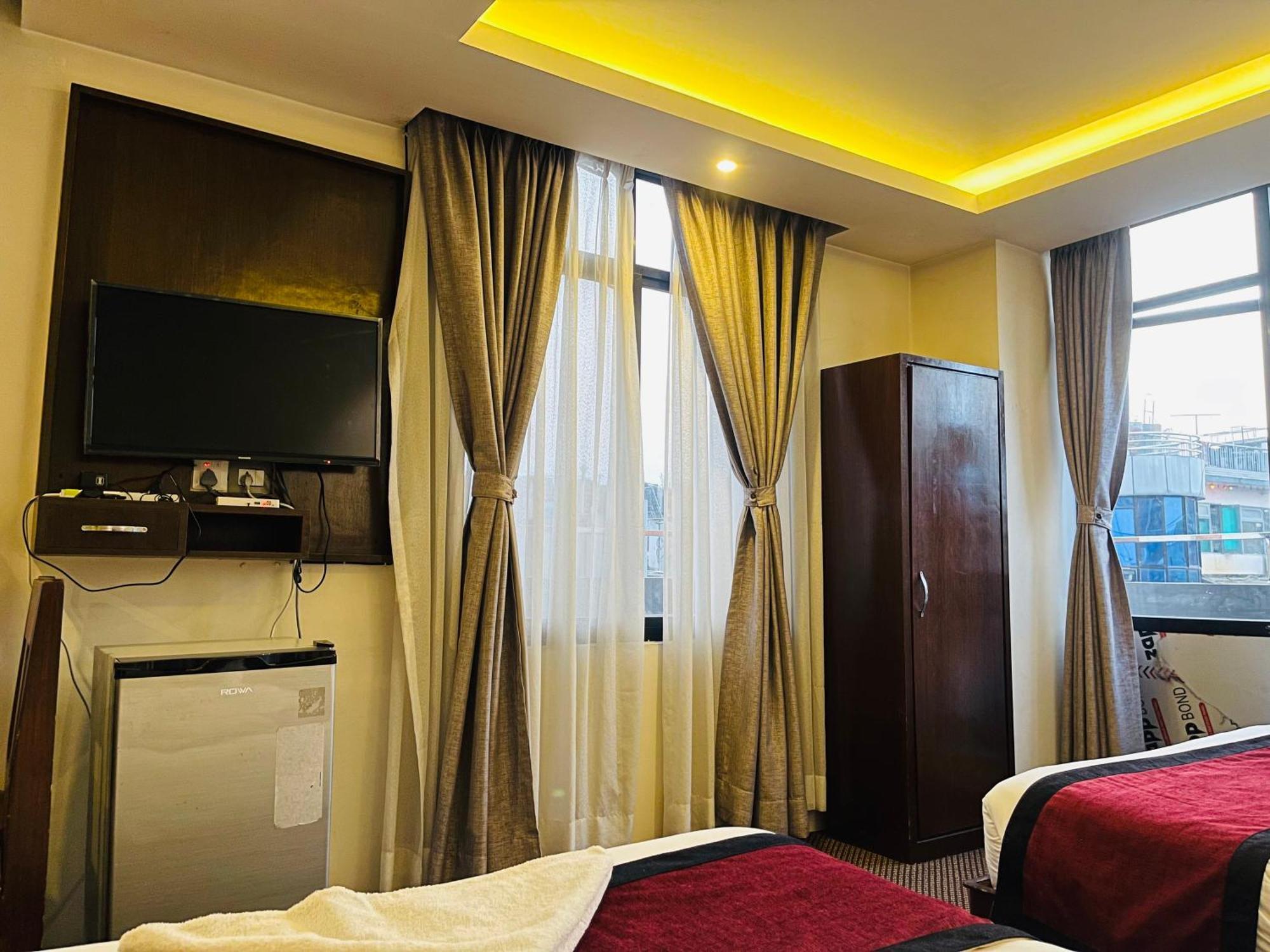 Hotel De Universal Kathmandu Ngoại thất bức ảnh
