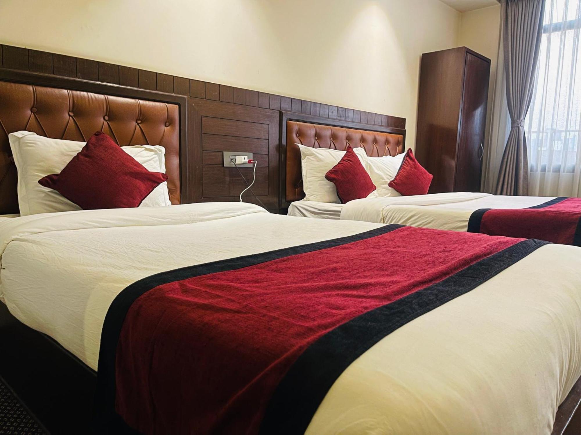 Hotel De Universal Kathmandu Ngoại thất bức ảnh