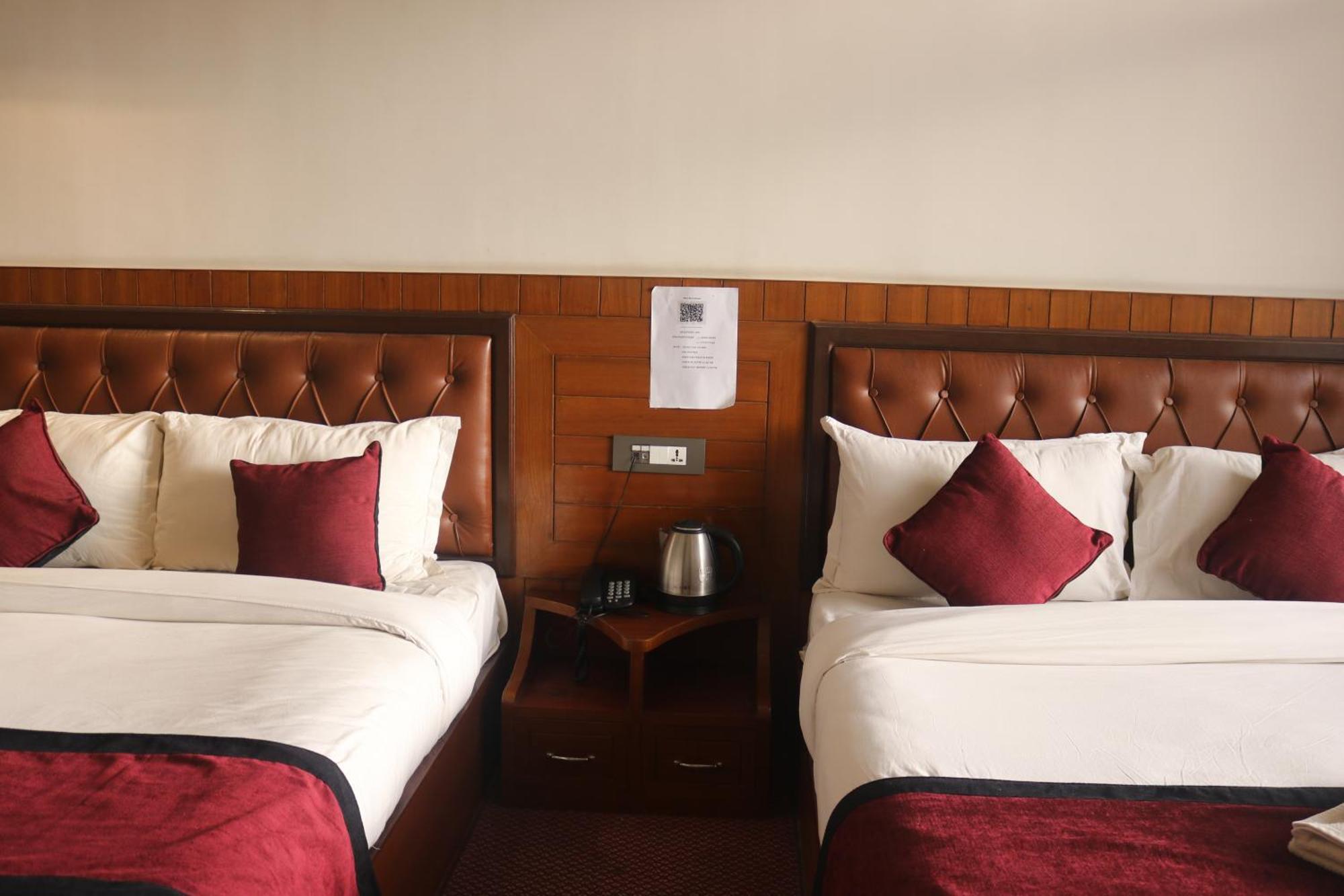 Hotel De Universal Kathmandu Ngoại thất bức ảnh