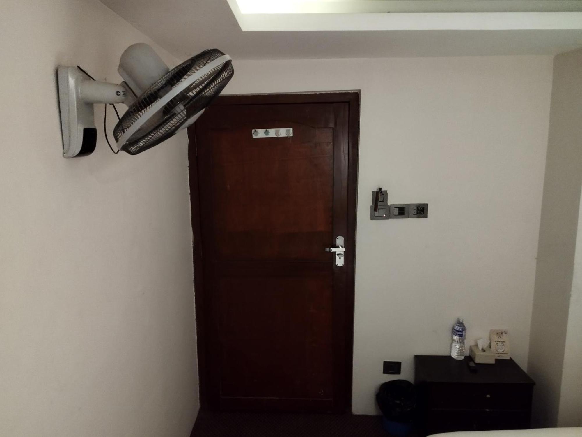 Hotel De Universal Kathmandu Ngoại thất bức ảnh